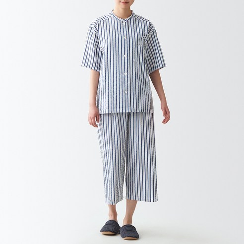 땀 때문에 잠 못 이루는 밤 이제 안녕 무인양품 파자마