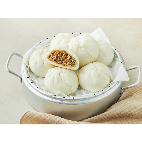 올바르고반듯한 고기 잡채 찐빵 (냉동) 후기 분석 - 조리 후 플레이팅 사진