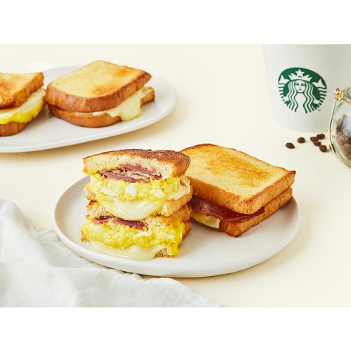 스타벅스 베이컨 치즈 프렌치 토스트 후기 분석 - 에어프라이어 조리 중