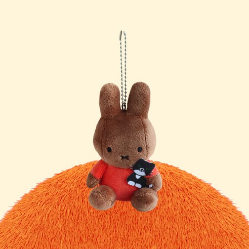 매니어리틀 고양이 안은 미피 미니 키링 인형, 브라운, 1개, 8cm