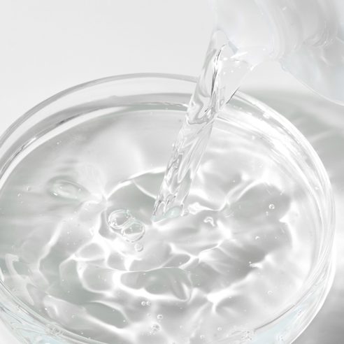 아브카 저분자 히알루론산 대용량 모공 토너 후기 분석 - 텍스처 클로즈업