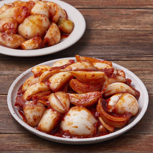 Mosan Kimchi Gatdamgeun Changnyeong Onion Kimchi , 1 kg, 1 Pack (모산김치 갓담근 창녕양파 김치, 1kg, 1개)