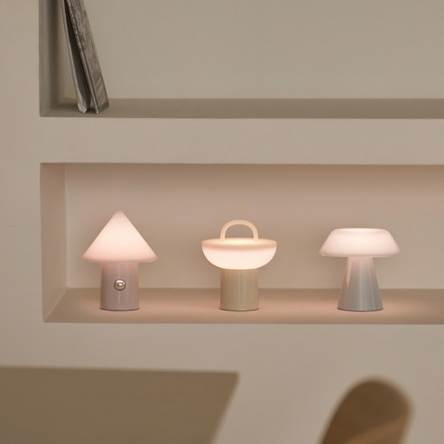 루메나 MONO 무드등 SPACE S 후기 분석 - 한 손에 들어오는 콤팩트한 사이즈