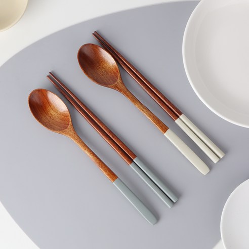 이와이엔스토리 컬러핸들 옻칠 수저 2인 세트 이미지 2