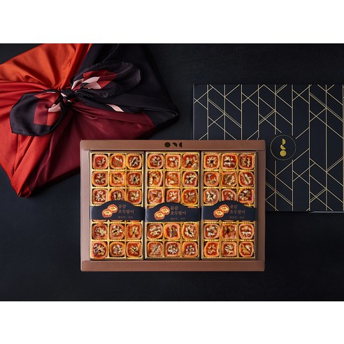 곶감호두말이 선물세트(냉동) 후기 분석 - 선물용 보자기 포장 이미지