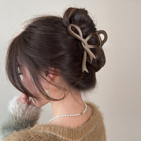 쥬나프 리본 헤어집게핀, 지금 바로 득템하고 스타일 완성!