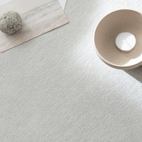 집안 먼지 날리는 날, 우리 집 바닥은 괜찮을까요? 심플먼트