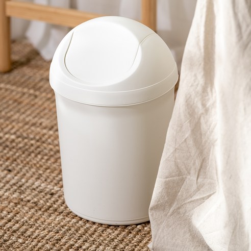 냄새 걱정 끝! 블랑오브제 반타원 푸쉬 휴지통으로 쾌적한 욕실을!