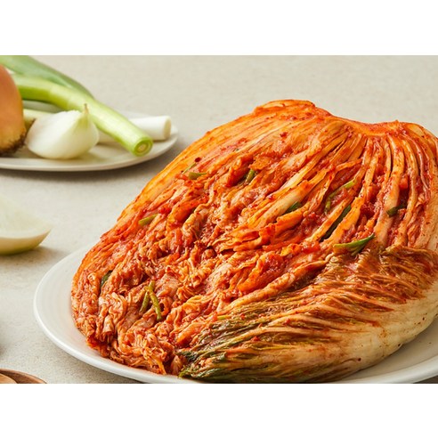 갓 담근 김치의 아삭함과 시원한 맛을 언제나