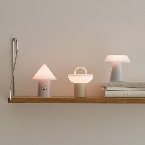 루메나 MONO 무드등 SPACE S 후기 분석 - 하단 조작부 및 미끄럼 방지