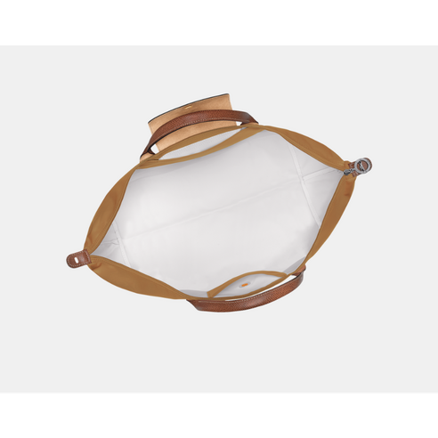 롱샴 르 플리아쥬 트래블백 L, 스타일과 실용성을 겸비한 최상의 여행 동반자