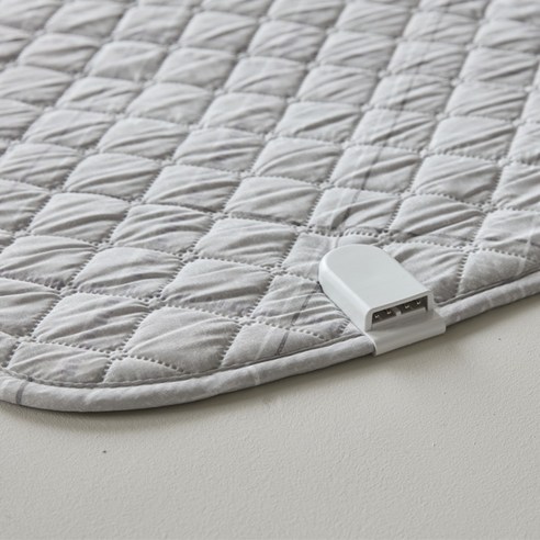 따뜻함과 안전을 모두 갖춘 스팀보이 카본 전기요 리버서블 Q23, 지금 바로 특가로 만나보세요!