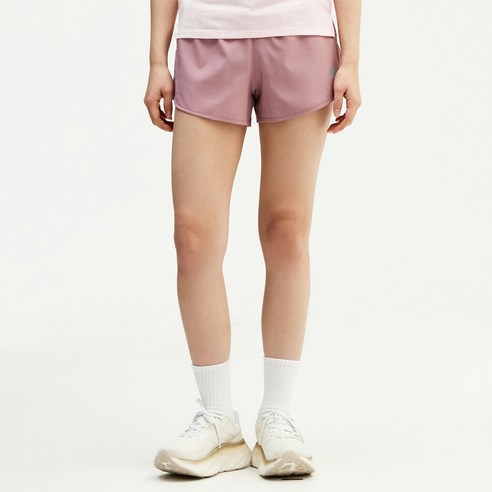 뉴발란스 여성용 에센셜 러닝 STANDARD FIT 3부 숏 팬츠 WS41226