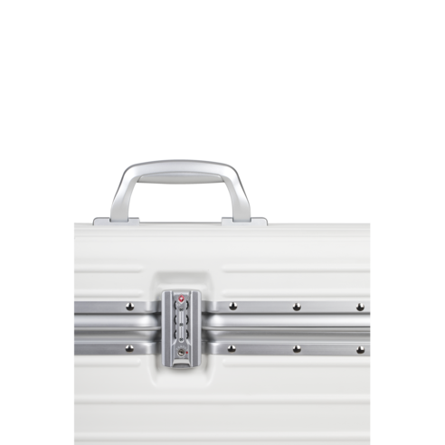 여행의 설렘을 덮치는 예상치 못한 짐 싸기 스트레스, 이제는 끝