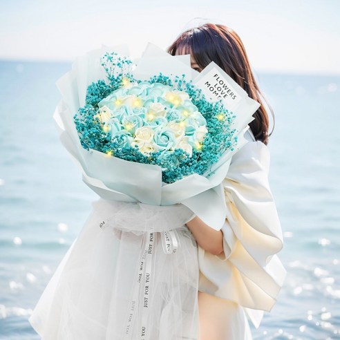 다 잘될거야 아르띠콜로 LED 장미 안개꽃 대형 꽃다발, 블루