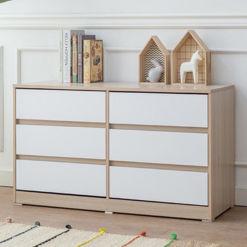 옷장 속 답답함 대신, 깔끔함으로 공간의 여유와 마음의 여유를 찾으세요.