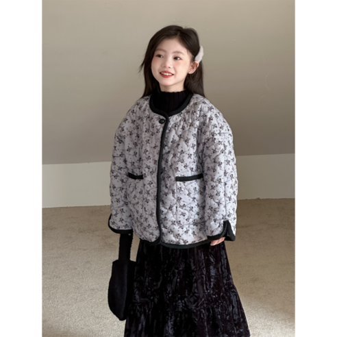 하와즈 잔잔 플라워 패턴 누빔 자켓