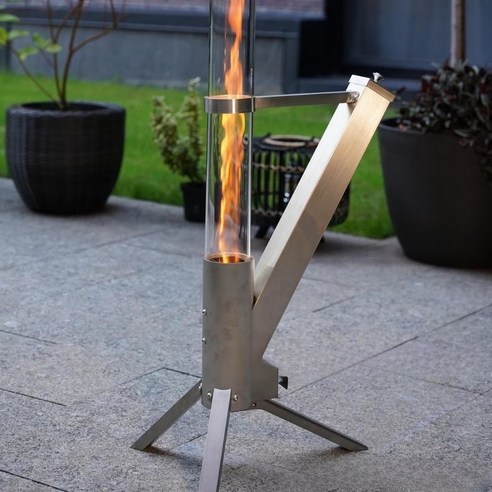 따뜻함과 감성을 모두 잡는 기둥형 펠릿 스토브, 당신의 캠핑을 업그레이드하세요!