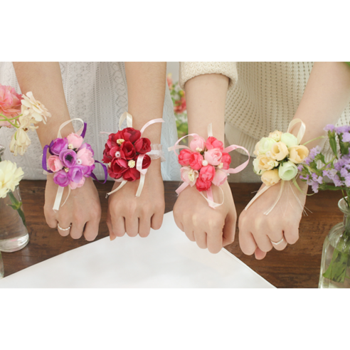 브라이덜샤워 팔찌 조화 꽃팔찌 웨딩 팔찌 4color 4개입 [플라워 셀프 우정 스냅 촬영 소품 악세사리 손목코사지], 1개, 진핑크+퍼플+핑크+피치