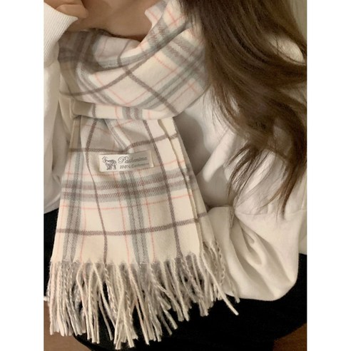 퓨어린 스노우 목도리로 겨울 추위와 스타일, 두 마리 토끼를 잡아보세요.