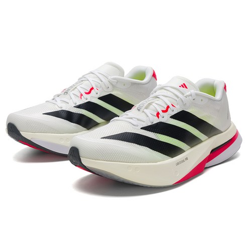 가벼워진 발걸음, 구름 위를 걷는 듯한 착화감과 앞으로 나아가는 추진력으로 달리기의 즐거움을 배가시키는 아디다스 아디제로 보스턴 13 M