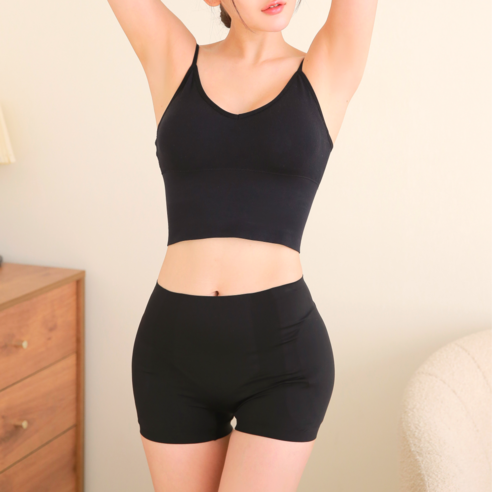 인위적이지 않은 자연스러운 볼륨감으로 옷태를 완성하세요.