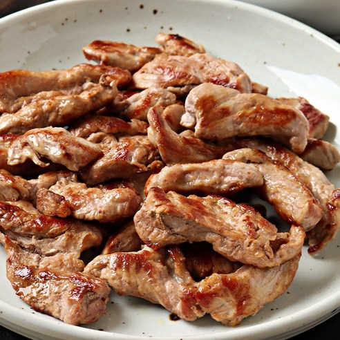 자연한팩 국내산 1등급 한돈 돼지 뒷고기모듬 특수부위 삼겹 등심 밑살 토시살 덜미살 캠핑고기 구이용 진공포장, 3kg, 1개 3kg × 1개, 개당 중량 × 수량 섬네일