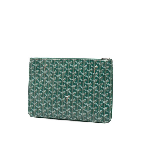 외출 전 옷매무새 신경 쓰느라 진땀 빼셨나요