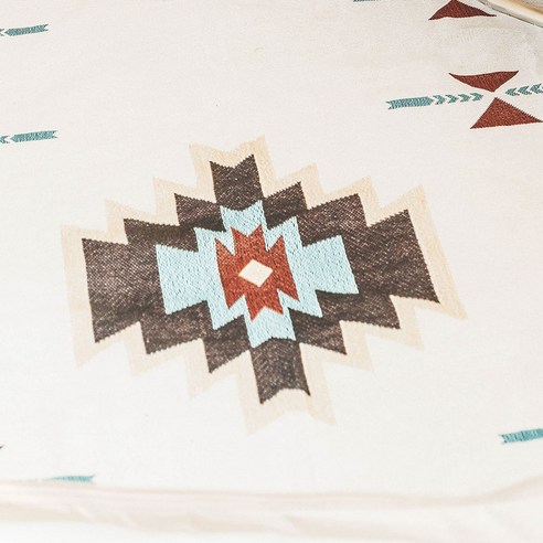 탄스트라이더 담요로 캠핑과 일상 모두 포근하게