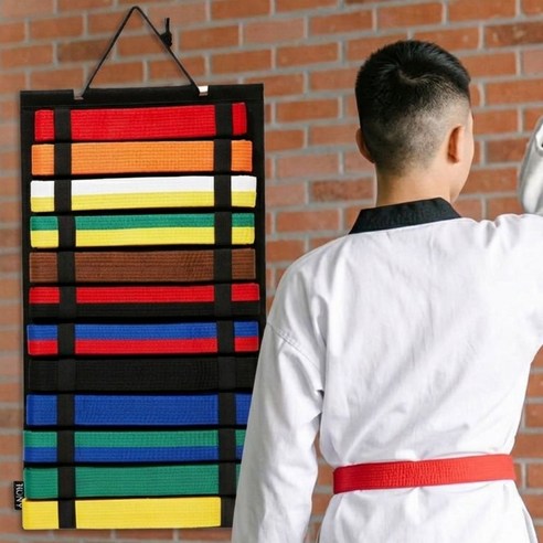 뮤젠트 태권도 띠 수집 보관 진열 걸이, 1개, 블랙