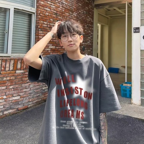 투니스 남성 라운드넥 빈티지 프린팅 루즈핏 반소매 티셔츠