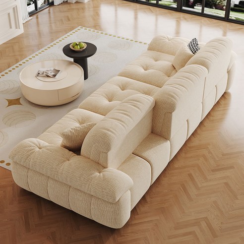 나만을 위한 편안함을 선사하는 등받이 조절식 패브릭 소파