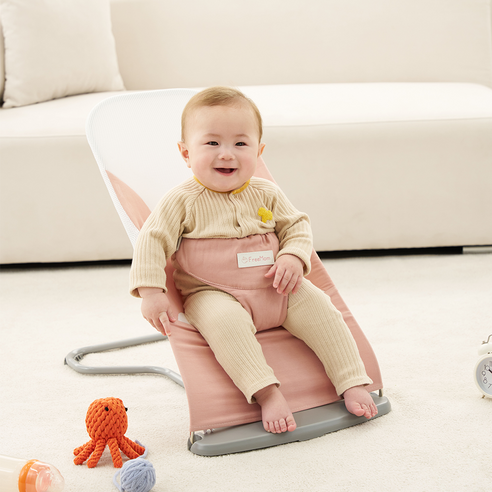 아기에게 엄마 품처럼 포근한 잠과 즐거움을 선물하세요