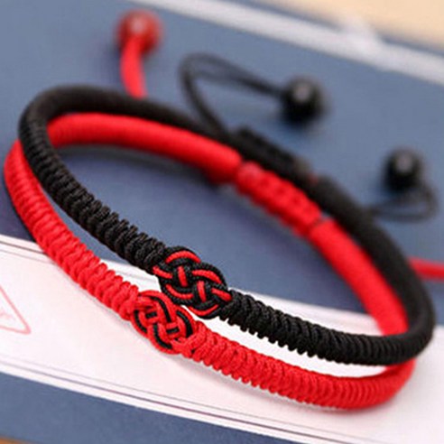 끊어질 걱정 없이 튼튼하고 예쁜 팔찌를 만들 수 있는 앙플러스 나일론 매듭실