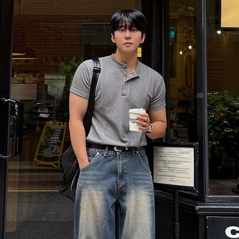 ANYOU 남자 헨리넥 슬림핏 반팔티 여름용 반단추 베이직 타이트핏 이너티
