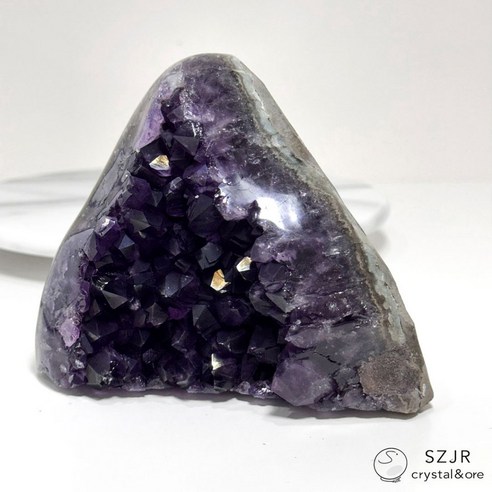 石至晶日1.5kg 微霧感帝王紫晶鎮Q1 高11cm 有上帝指紋晶牙保存佳紫水晶