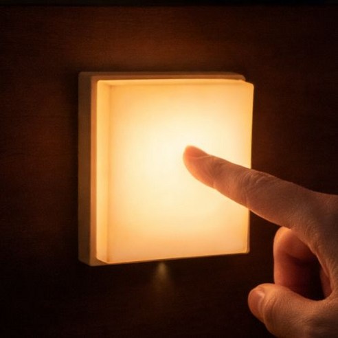 제하스 토글 자석 부착 LED 수면 무드등, 화이트
