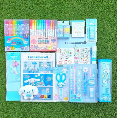 Sanrio Pungseongmungu Set Keuriseumaseu Kids Yuchiwon Chodeunghaksaeng Dancheseonmul Set (산리오 풍성문구세트 크리스마스 어린이 유치원 초등학생 단체선물세트)