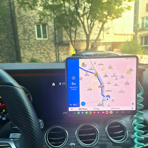 에이덤스 차량용 Z 폴드 FOLD 호환 태블릿 거치대 이미지 2