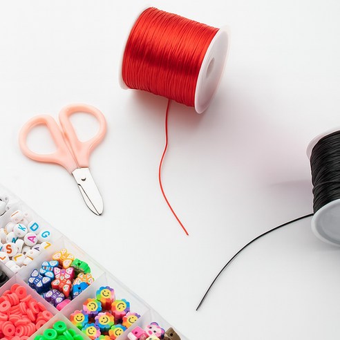 끊어질 걱정 없이 튼튼하고 예쁜 팔찌를 만들 수 있는 앙플러스 나일론 매듭실