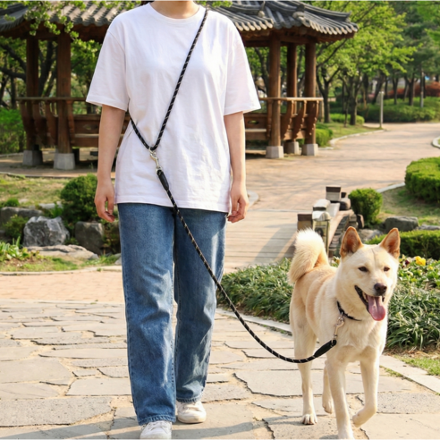 멍담 핸즈프리 리드줄 튼튼소재 빛반사 산책줄, 1개, 블랙