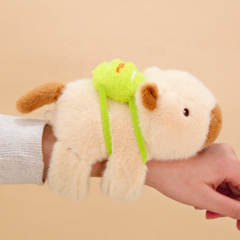 원두걸스 카피바라 팔찌 인형 손목 인형 선물 우점템 거북이, 1개, 베이지, 20cm
