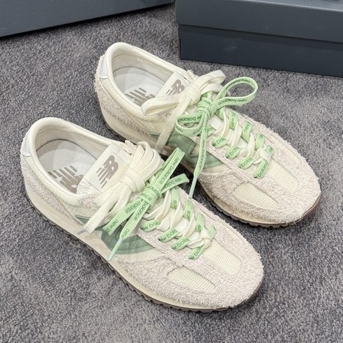 뉴발란스 471 스니커즈 앙고라 가터 스네이크 U471KAC