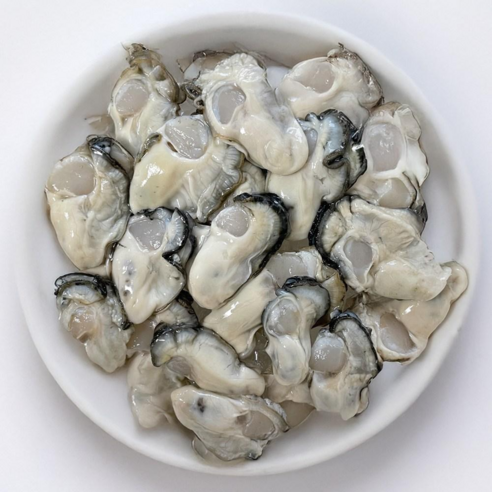 산지직송 최상급 통영 굴 깐굴 생굴 1kg 버블세척 (오후6시이전 주문건은 당일발송), 생굴 1kg, 2개