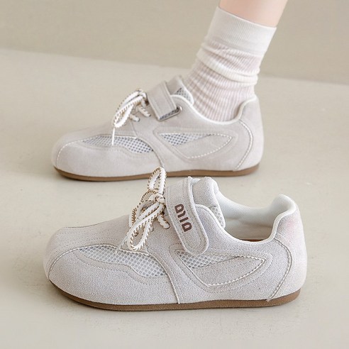 Modern Fashion 여성 발편한 통기성 운동화 컬러 워킹화 K130