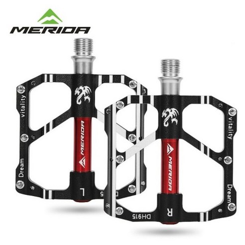 발이 헛돌아 짜증 났던 순간들 이제 안녕, 메리다 페달로 안전하고 편안한 라이딩을 경험하세요.