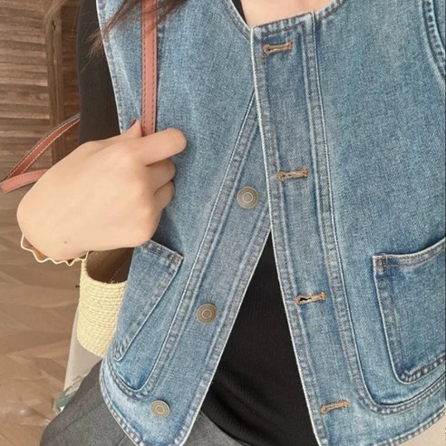 투니스 여성 루즈핏 숏 민소매 데님 베스트