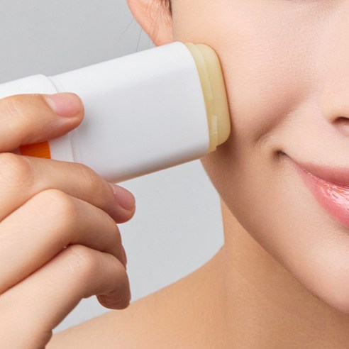 국내유일 병풀 엑소좀 7일 모공개선 완벽자외선차단 백탁제로 촉촉수딩 선스틱 피부탄력 모공축소 SPF 50+ PA++++ 이미지 2