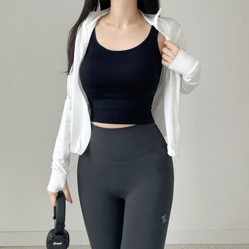 디아쿠아 케리 요가웨어 필라테스 패드 내장형 골지 브라탑 나시