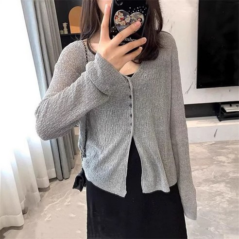 [웨일쓰]여성 펀칭 가디건 얇은 여름 자외선차단 루즈핏 비치웨어 아우터